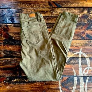 Judy Blue Olive Skinny Stretch Jean. Size 9